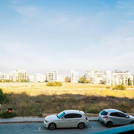 Music, F1 & Fashion Fun In