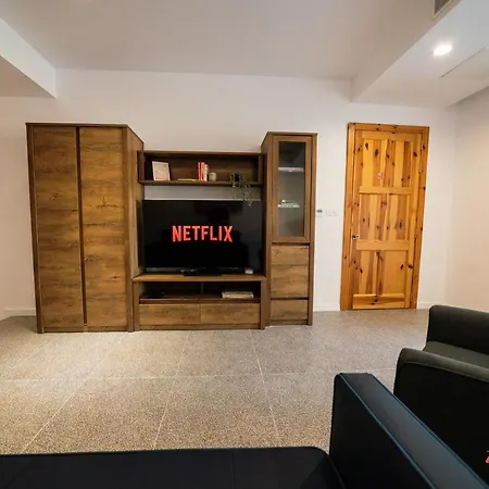 Appartement Music, F1 & Fashion Fun In San Pawl il-Baħar