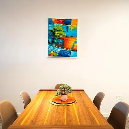 Music, F1 & Fashion Fun In * San Pawl il-Baħar