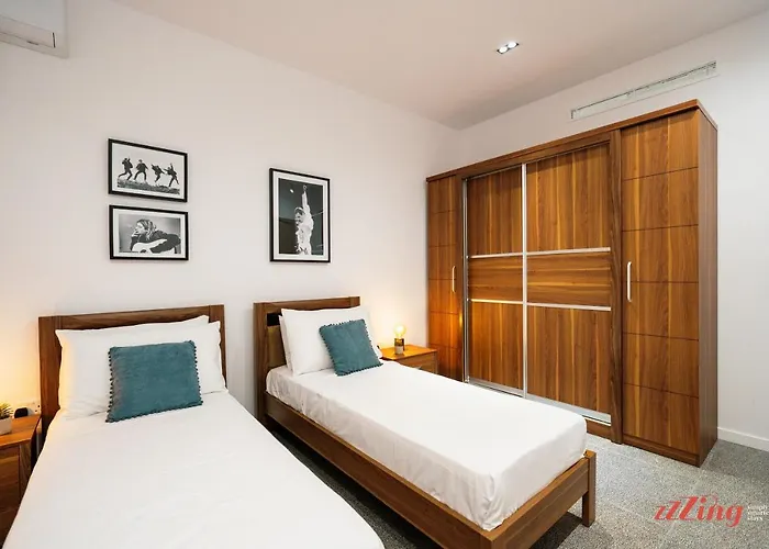 Music, F1 & Fashion Fun In