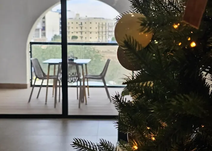 Apartament Music, F1 & Fashion Fun In St. Paul's Bay