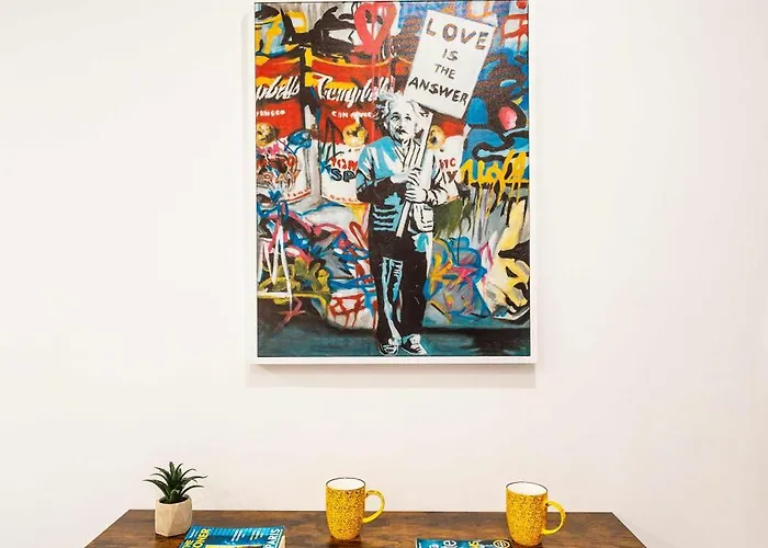 Daire Music, F1 & Fashion Fun In St. Paul's Bay