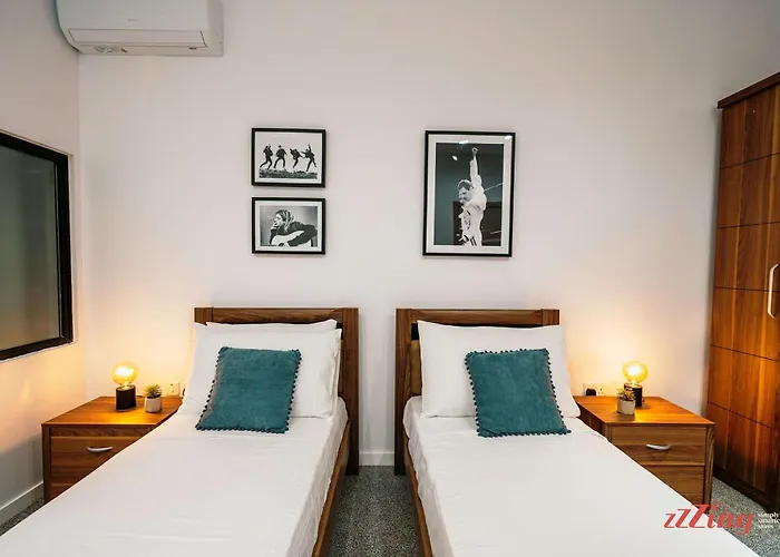 Music, F1 & Fashion Fun In Apartament St. Paul's Bay