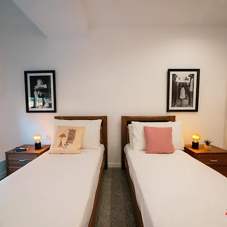 Music, F1 & Fashion Fun In Apartman San Pawl il-Baħar