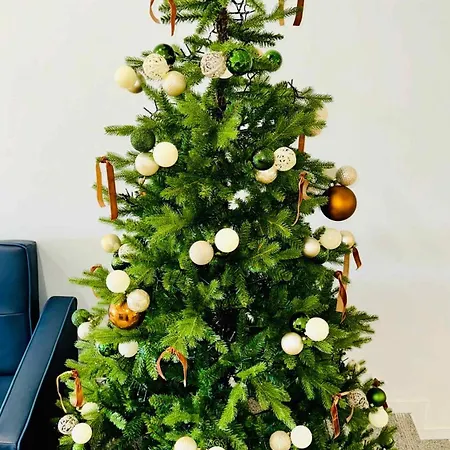 Music, F1 & Fashion Fun In