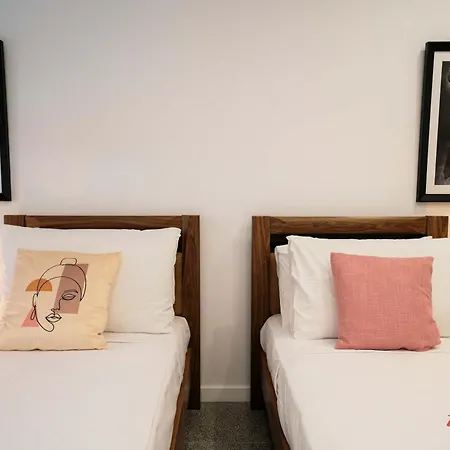 Apartman Music, F1 & Fashion Fun In San Pawl il-Baħar